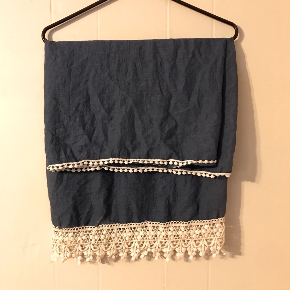 Blue lace circle scarf